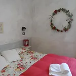 L'antico Borgo Elena Noli