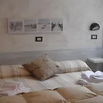 Hotel L'antico Borgo Elena 2*