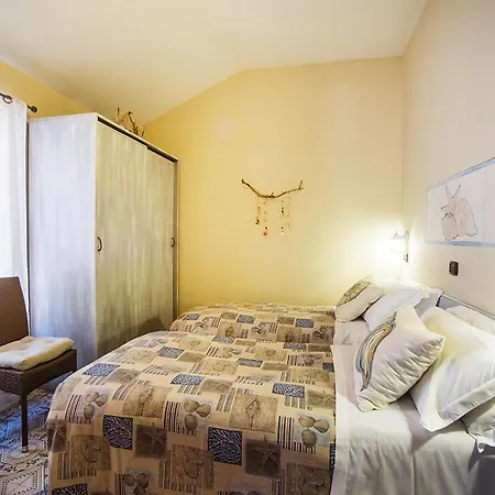 L'antico Borgo Elena Hotel 2*