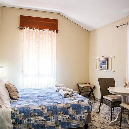 Hotel L'antico Borgo Elena Noli